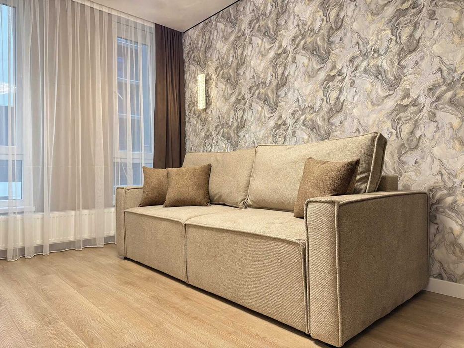 Шикарна двокімнатна квартира з кухнею-студією