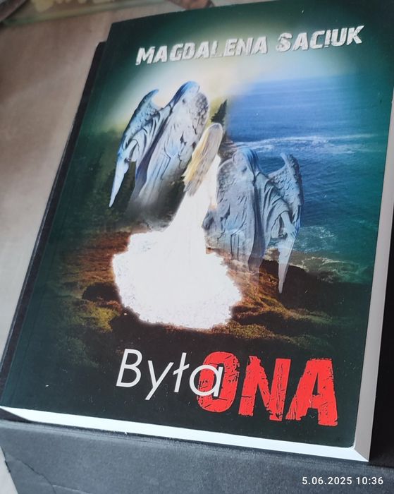 Saciuk "Była ona".
