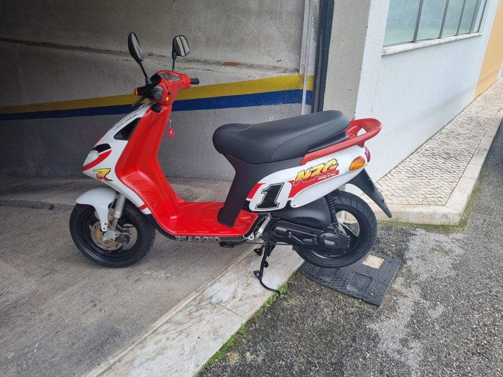 Kit autocolantes piaggio nrg 50