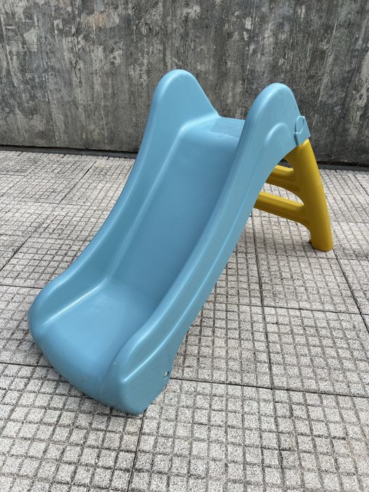 Escorrega infantil