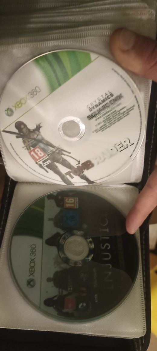 Xbox 360 рабочий куча дисков + кинект+ 2 геймпада