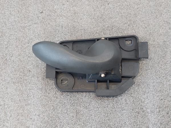 Puxador interior porta trás direito FIAT Punto (188_)