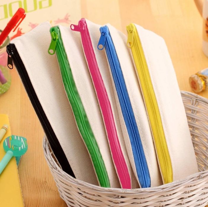 10 piórników piórnik z płótna + pisaki + szablony super gadżet