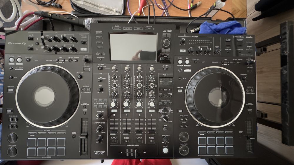 Pioneer XDJ-XZ case