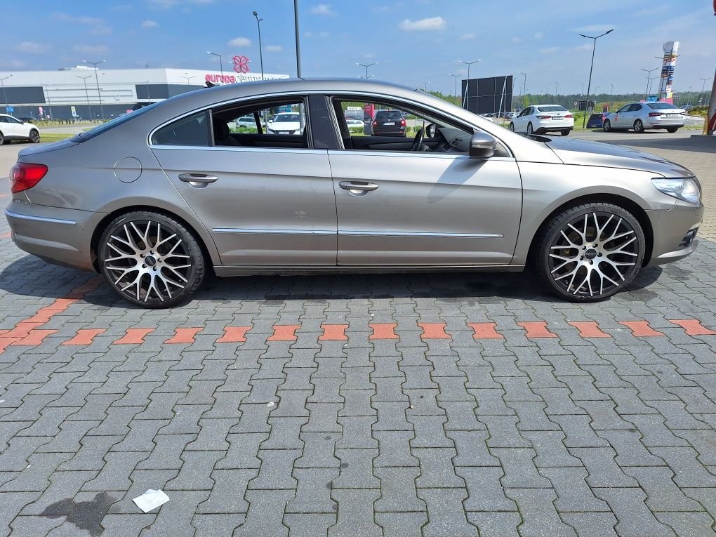 Volkswagen Passat CC 5-cio osobowy