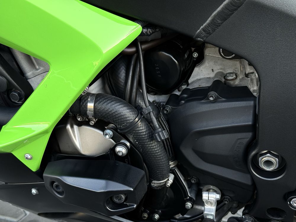 Kawasaki Ninja ZX-6RA 636 2013
