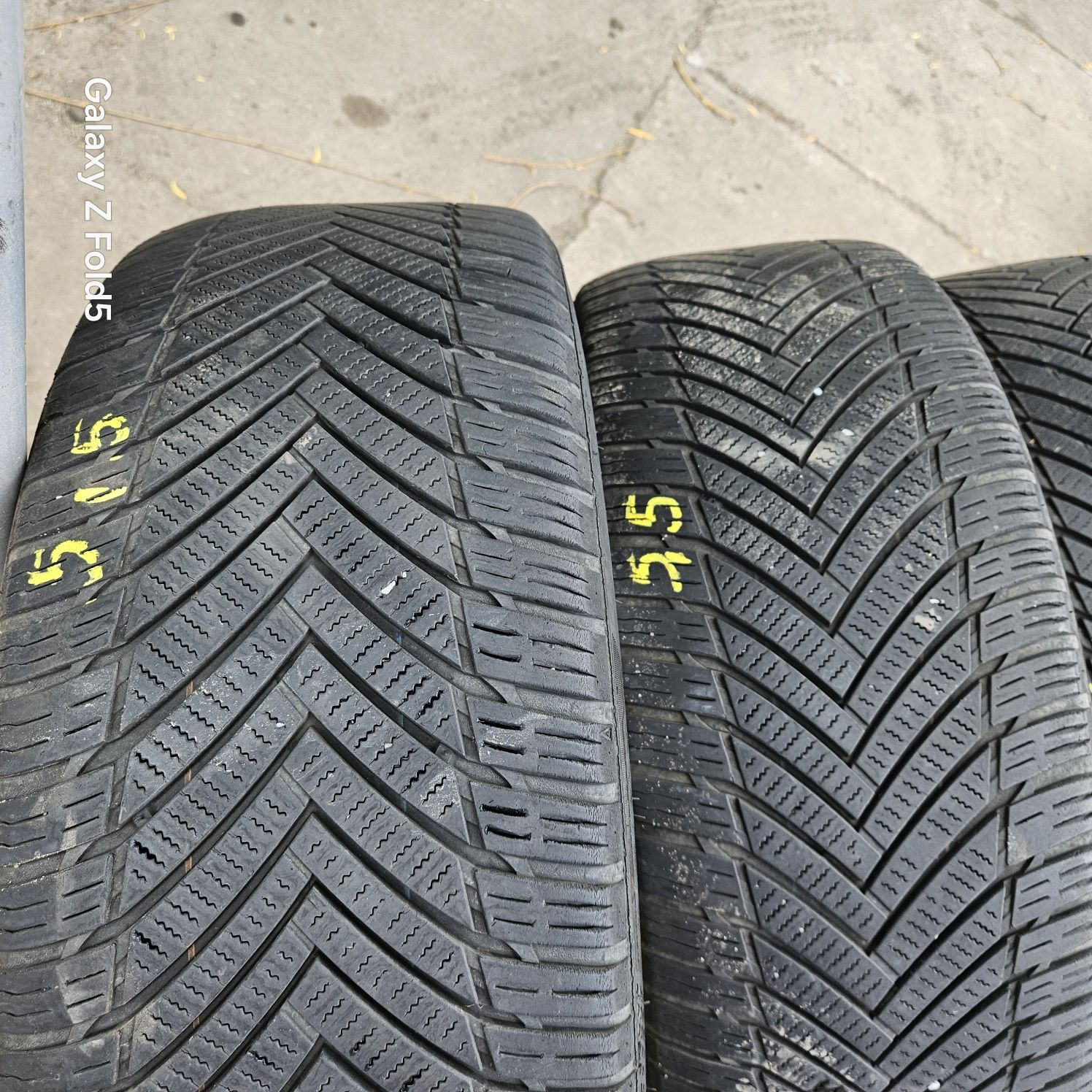 Opony całoroczne 215/45/17 91W XL Minerva AllSeason 2021r  6,5mm-5,5mm