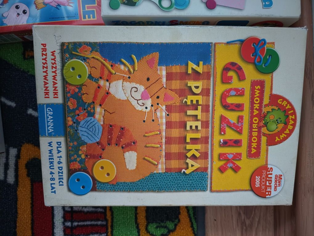 Gry, puzzle , nawlekanki