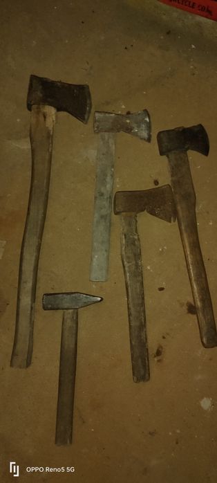 Wyprzedaż garażowa dla lubiących starocie