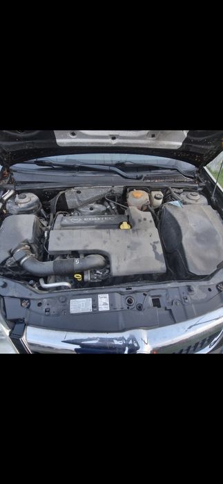 Pompa wysokiego ciśnienia Opel Vectra C Signum 2.2 16v direct części