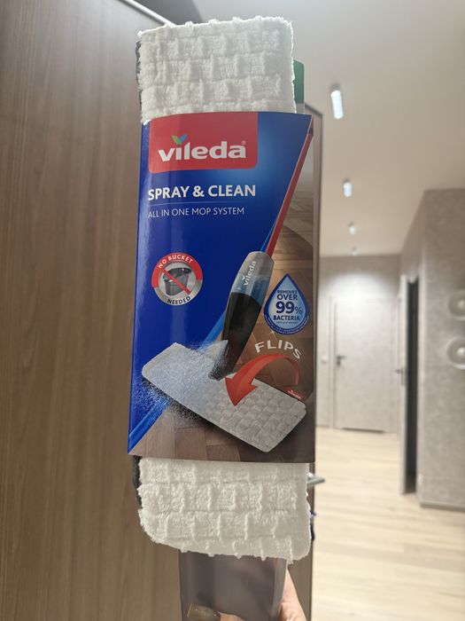 Mop ze Vileda Ultramax 1-2 Spray lub Vileda 1-2 Spray ze spryskiwaczem