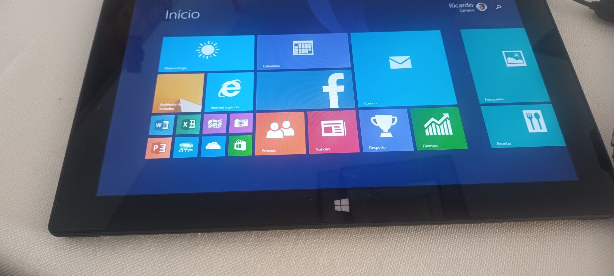 Tablet Surface 2013