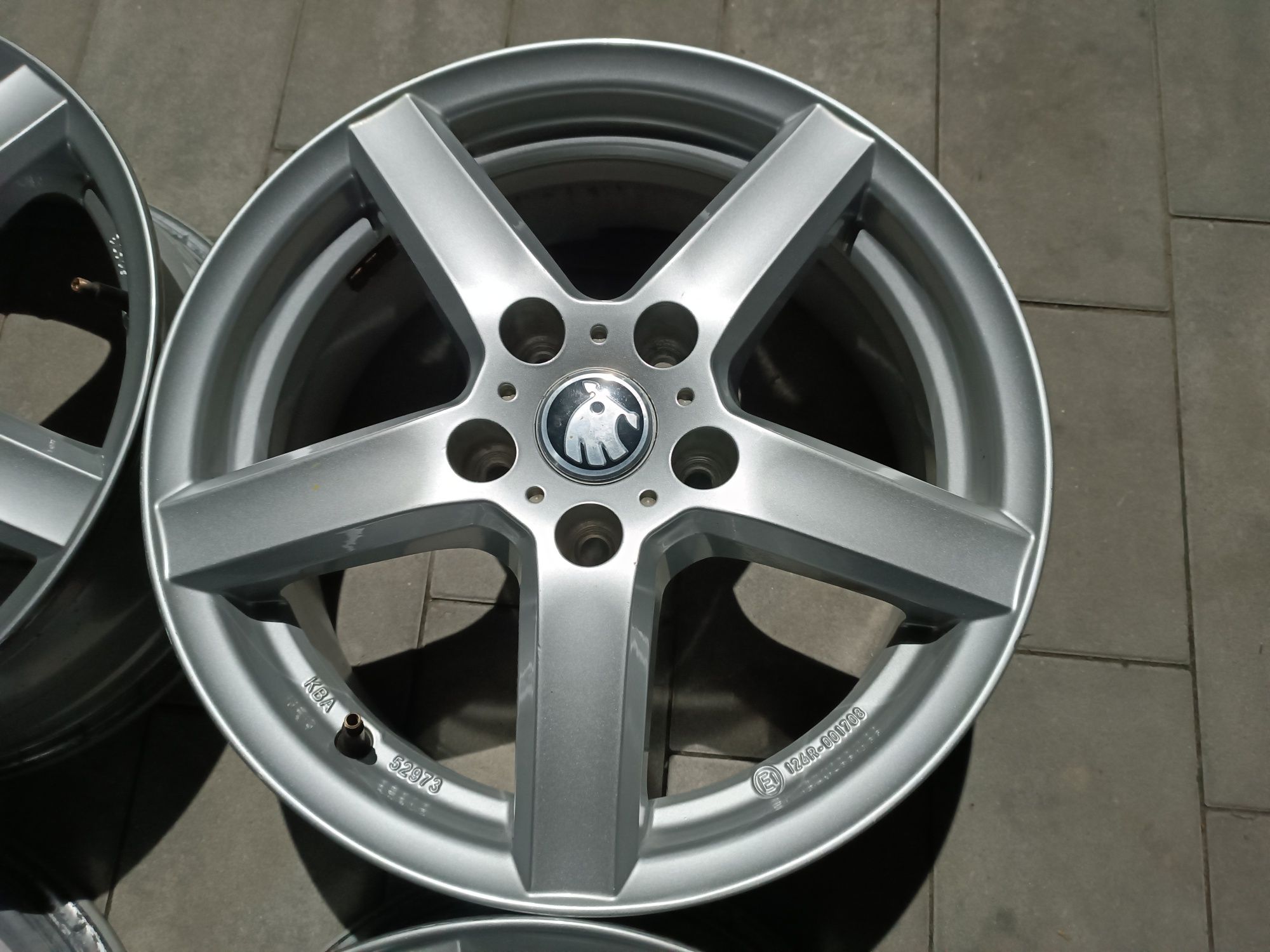 16 Alufelgi Skoda Octavia IV III II Superb, Karoq Yeti 5x112