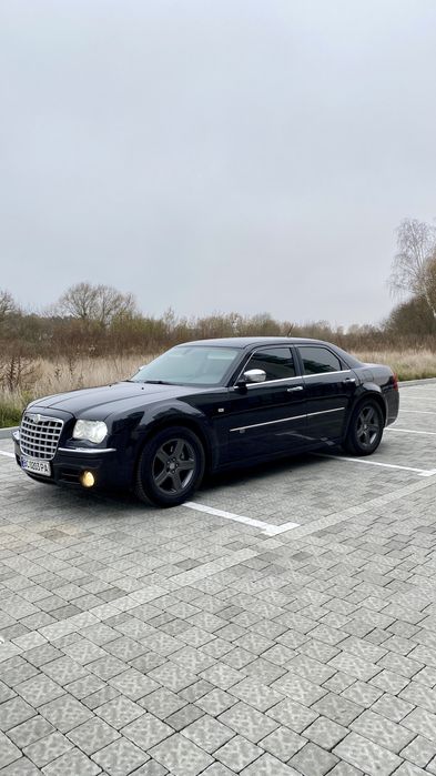 Продам Крайслер 300С