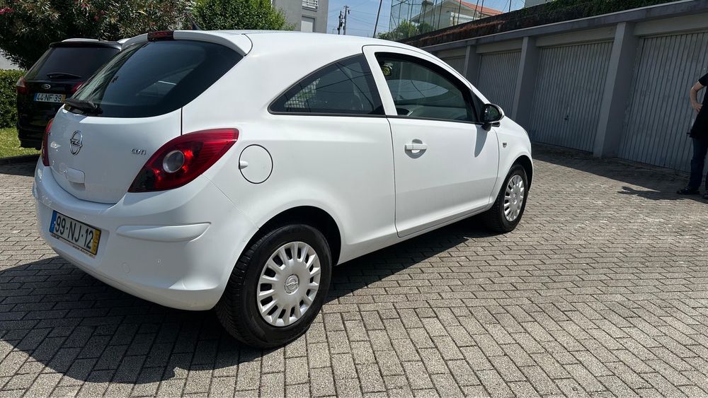 Opel corsa 1.3 cdti