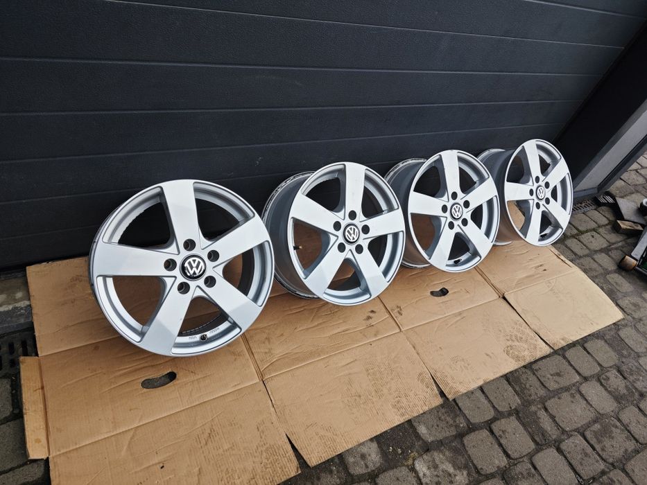 Felgi alu 5x112 16" VW Golf, Passat, Audi, Skoda  J7 ET35l