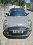 Exclusivo e versátil! Vendo Mini One D de 5 portas