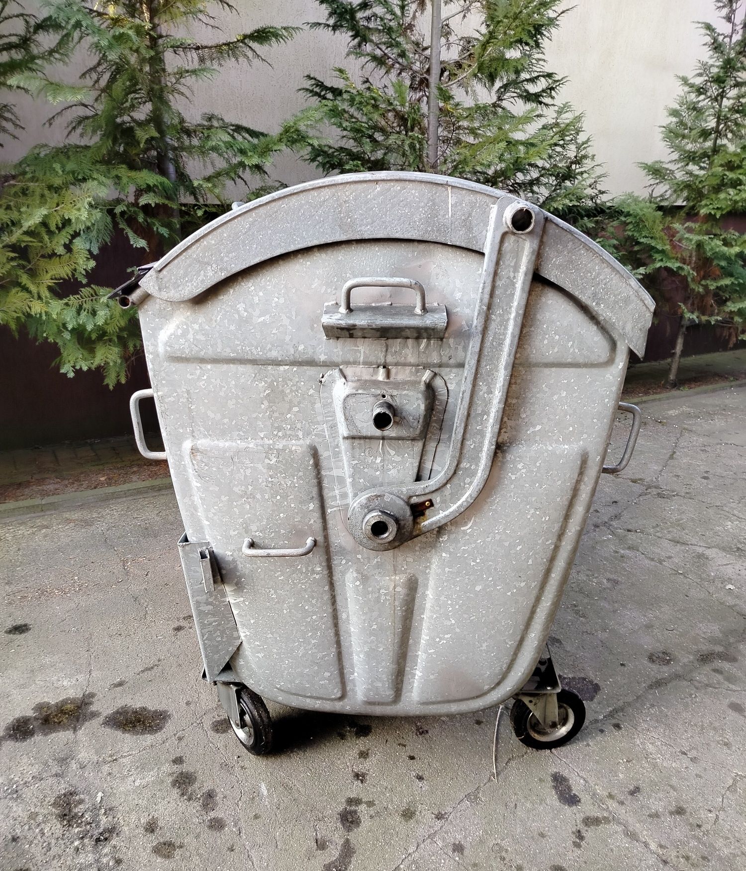Pojemnik kosz kontener śmietnik ocynkowany 1100l