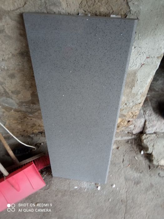 Parapet kamienny