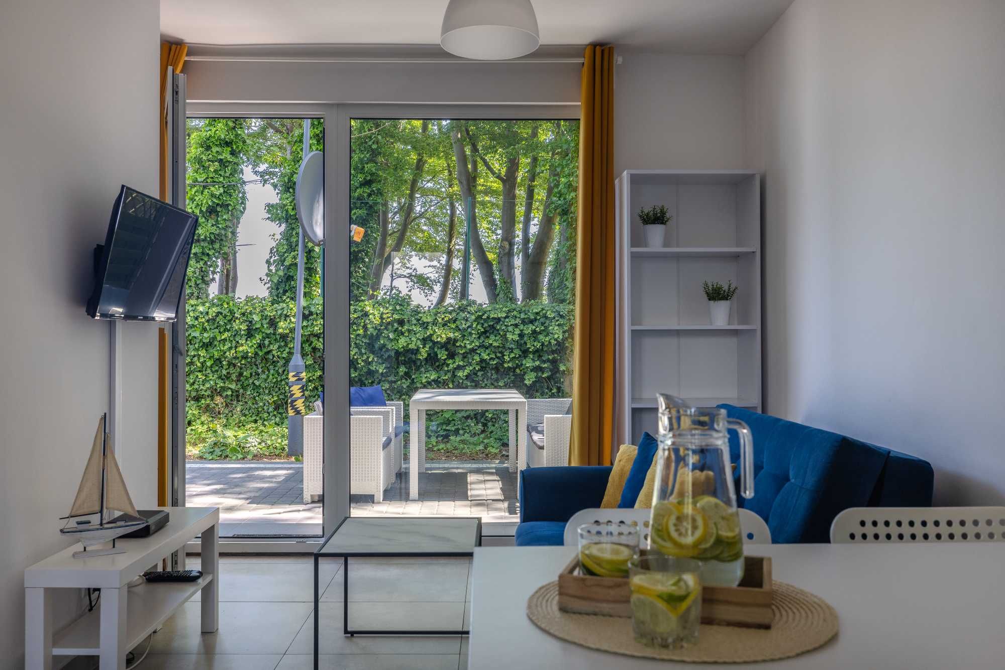 2-pokojowy apartament z widokiem na morze i ogródkiem, 100m od plaży
