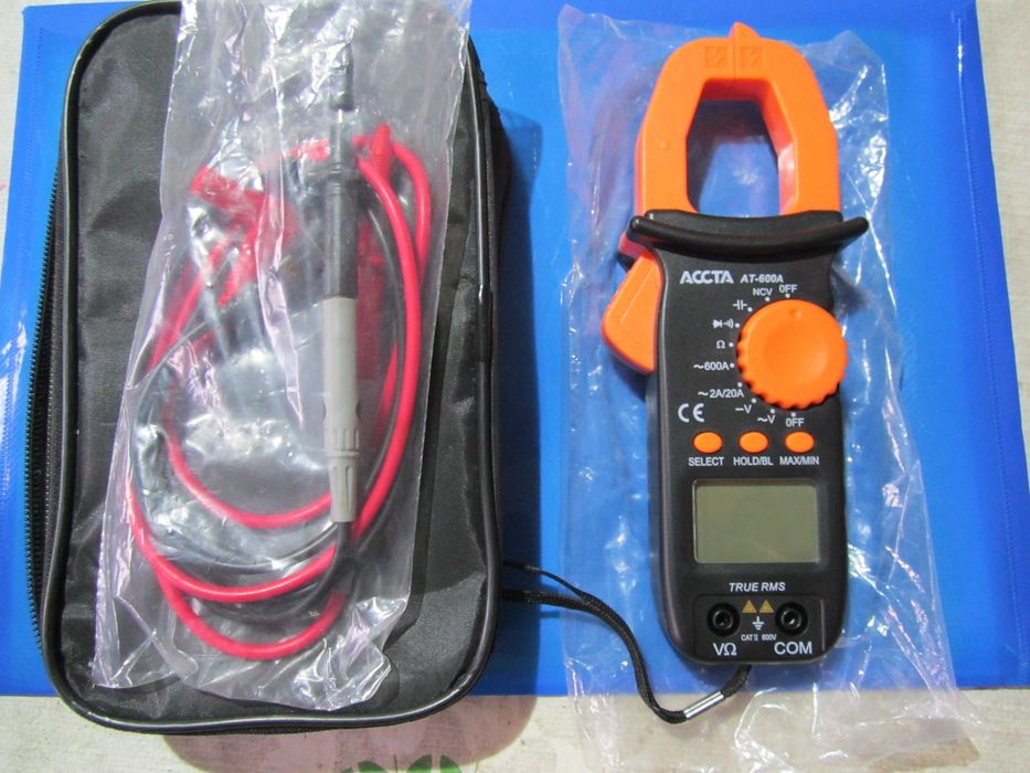 Струмовимірювальні кліщі Accta AT-600A