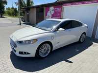 Ford fusion plug in