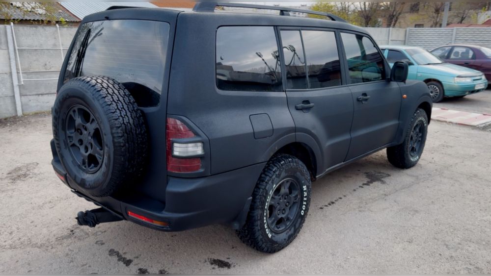 Мітсубіши Паджеро. Mitsubishi Pajero.