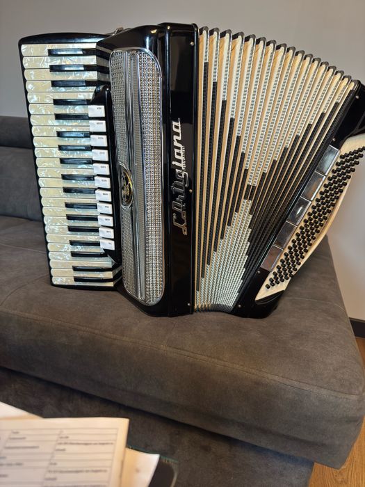 Akordeon włoski 120 basów
