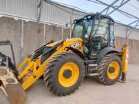 JCB 4CX  Koparko-ładowarka JCB 4cx z młotem hydraulicznym HM033T