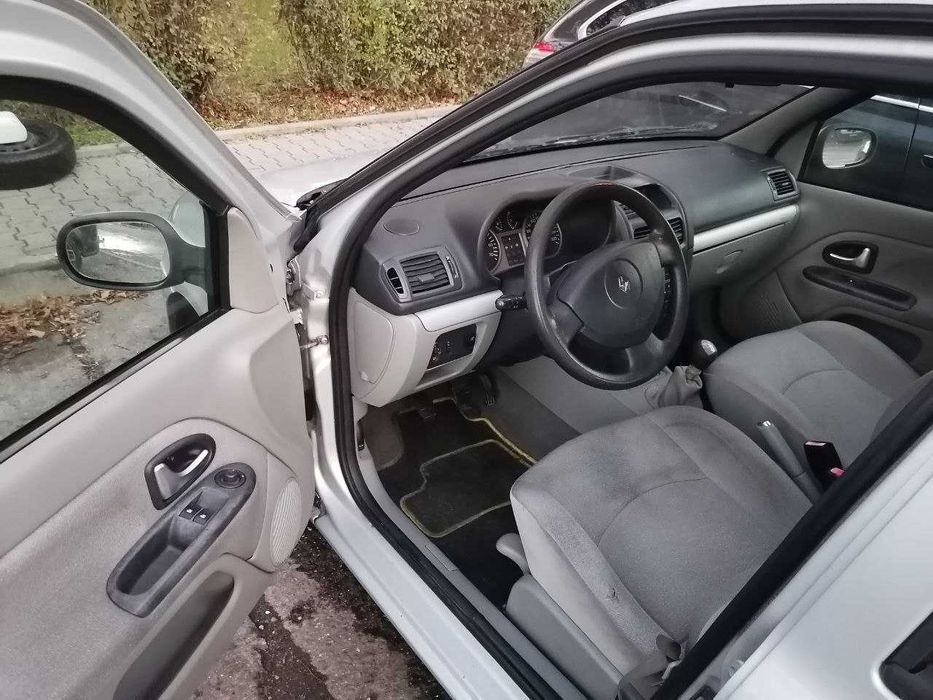 Renault Clio 2 1.4 16v