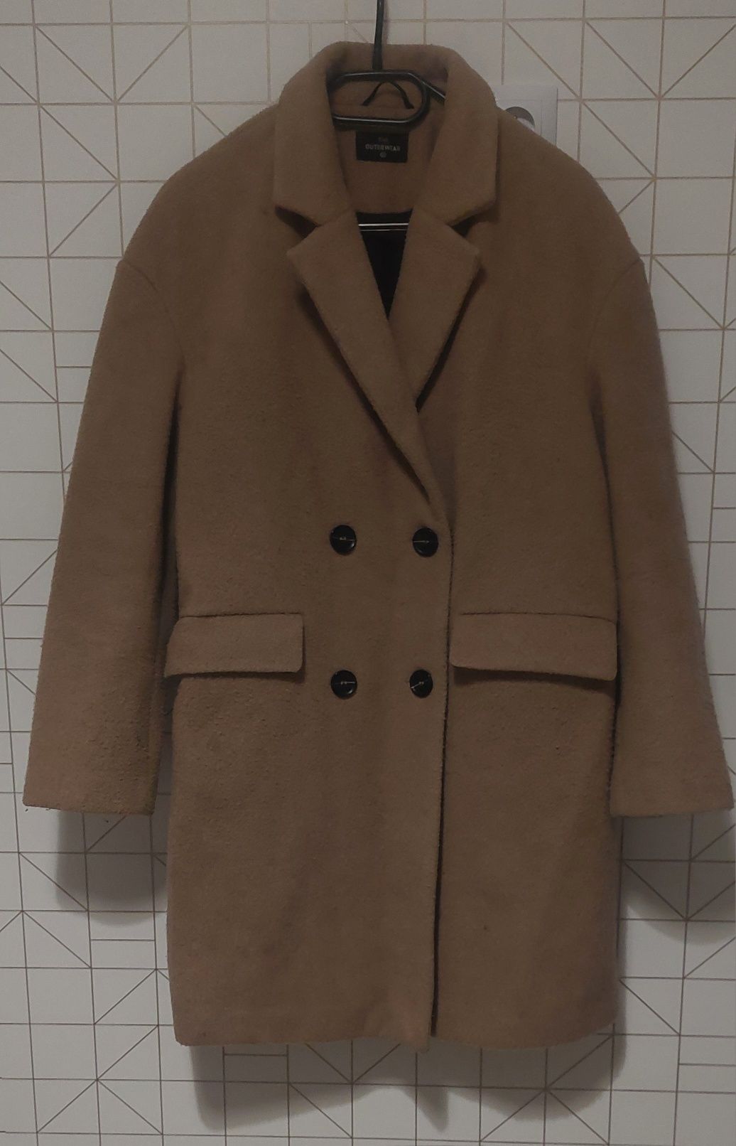 Płaszcz damski C&A r. 42/XL gruby z podszewką beżowy