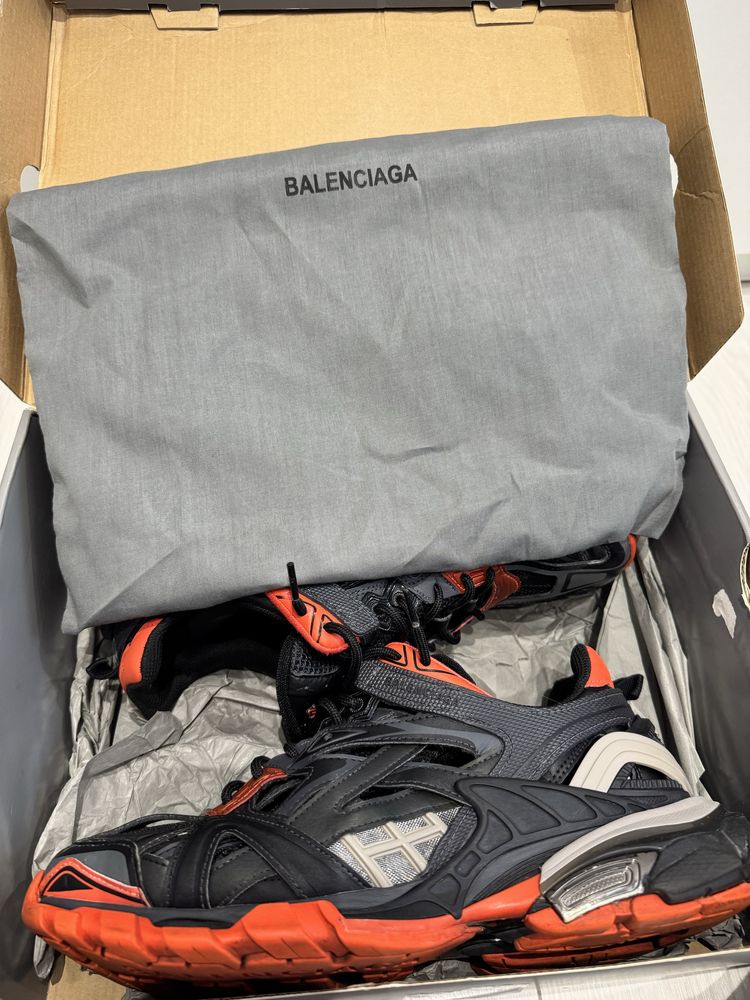 Balenciaga track v2