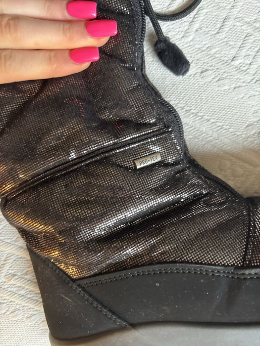 Venezia zimowe długie buty błyszczące 37
