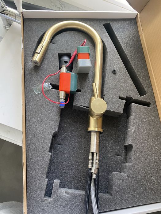 Bateria kuchenna zlota z opcją indukcji