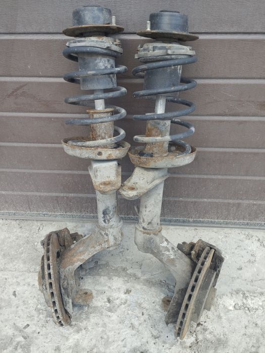 Диски гальмівні з супортом Рено Scenic 2,Opel Combo,Meriva,Toyota,Пежо