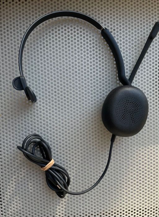 Jabra Evolve2 30. Type C. Студійне обладнання.