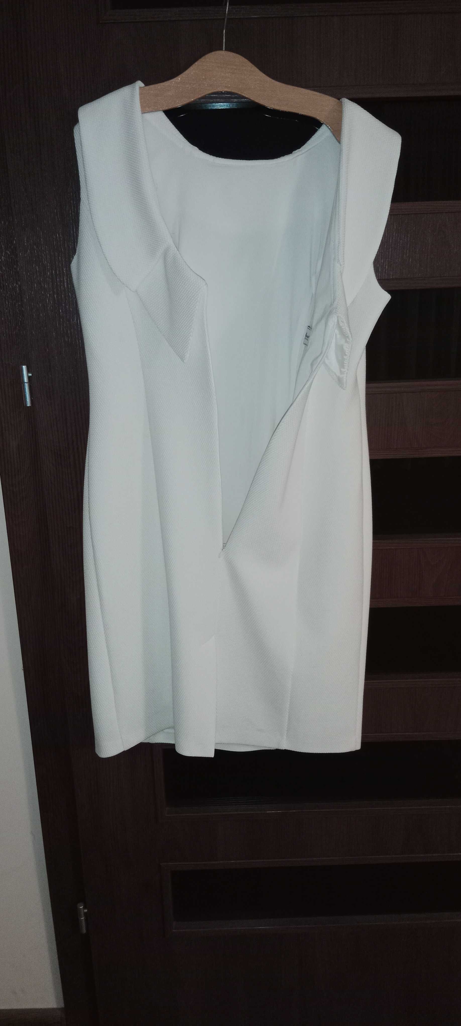 Sukienka biała 46