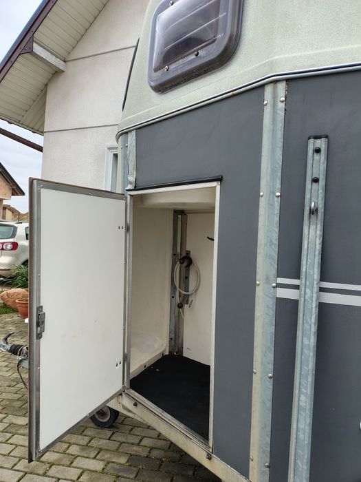 Przyczepa na dwa konie SCHMIDT