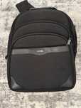 Vendo mochila para pc Growing