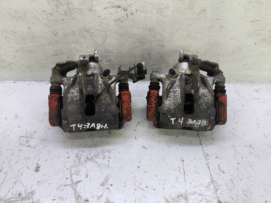 Задний суппорт супорт скоба volkswagen transporter T4 фольксваген т4