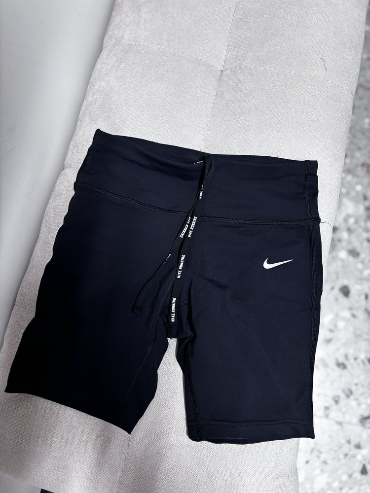 Велосипедки under armour, шорти nike