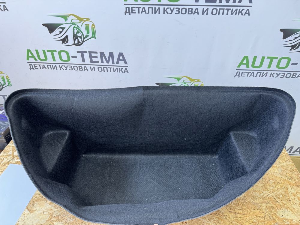 Підкапотний пластик Model S пластиковая накладка под капот Модел С