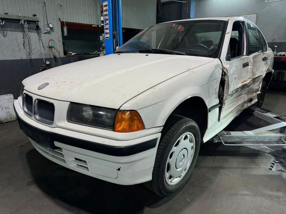 BMW 325TD E36 PARA PEÇAS