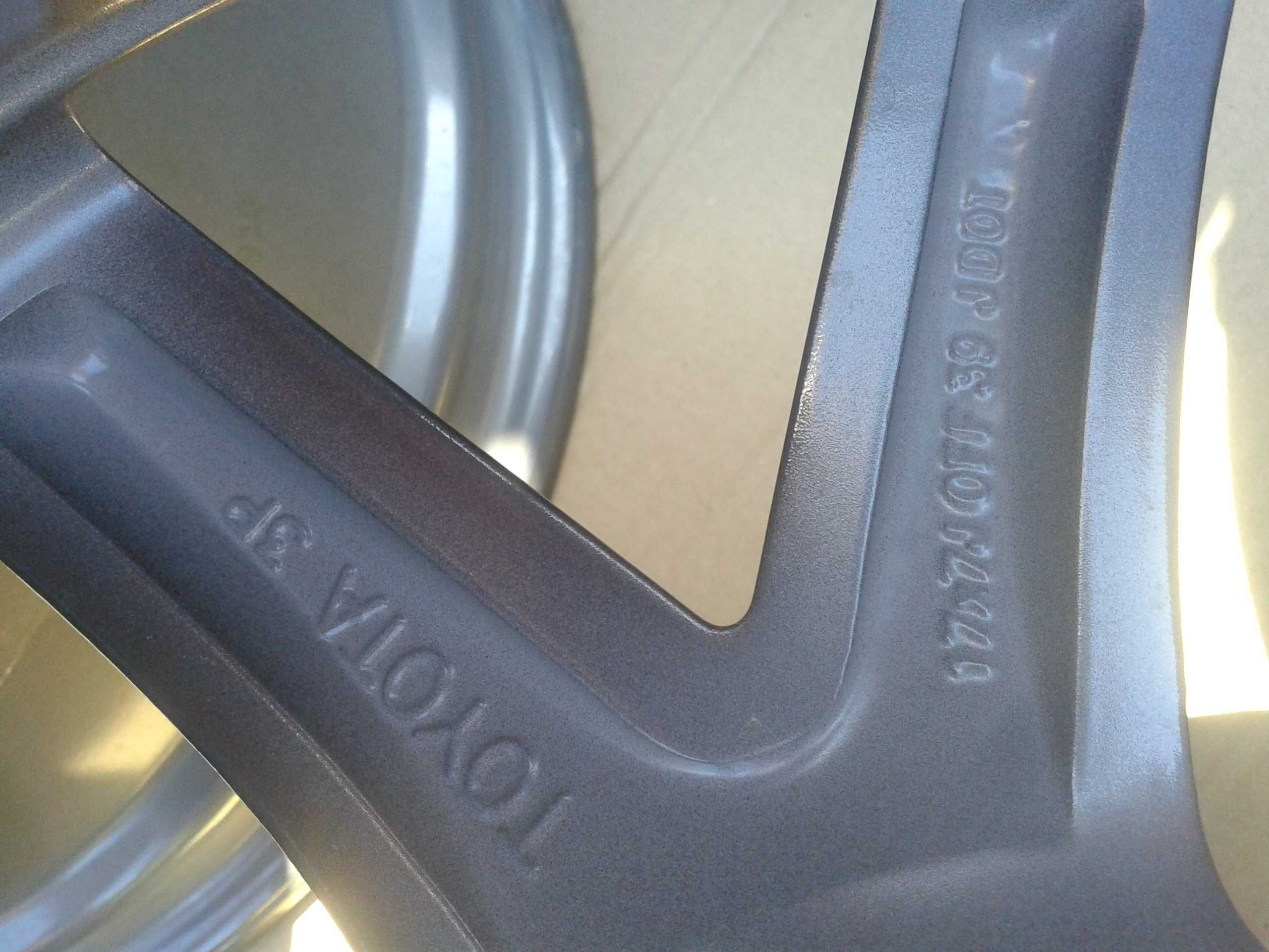 oryginalne r17 nowe felgi szare rav4 chr verso camry 5x114,3 lexus 7j