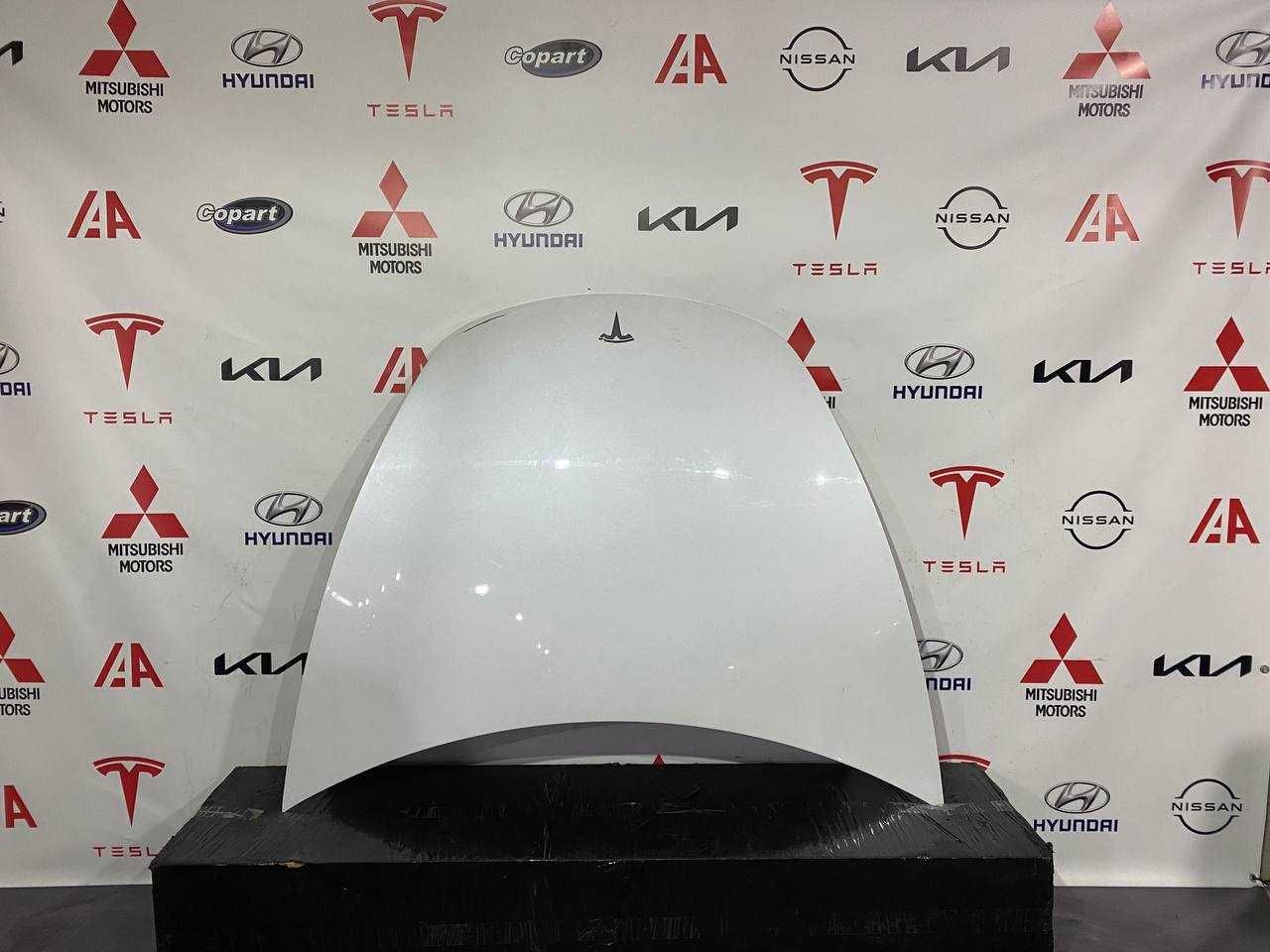 Капот Tesla Model 3 1081390-E0-B 2018-2023
