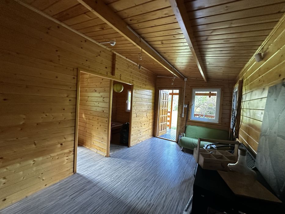 Domek drewniany letniskowy 35m2 z tarasem bez wyposażenia