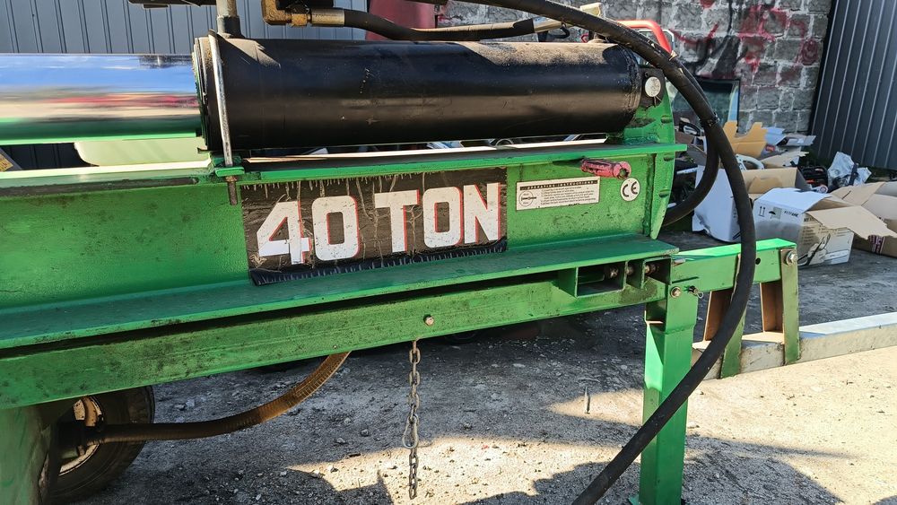 Łuparka Spalinowa do drewna 40 ton silnik 13 HP spalinowy