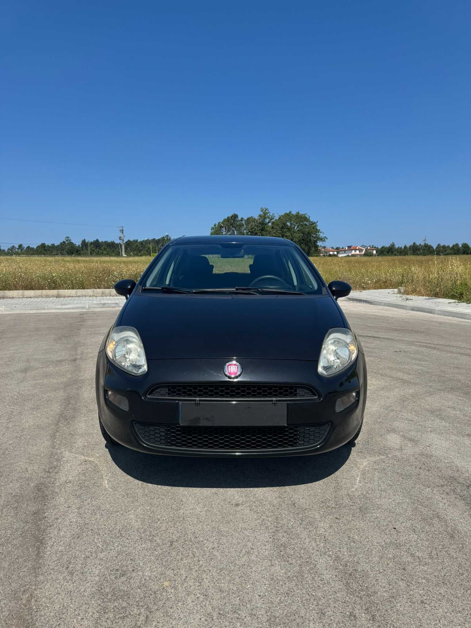 FIAT PUNTO 1.2 - Start&Stop - Poucos KM