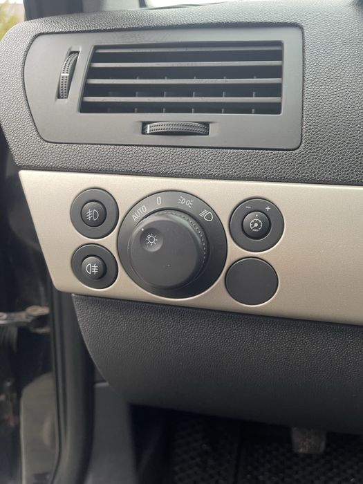 Опель астра h 2008 1.6 бензин