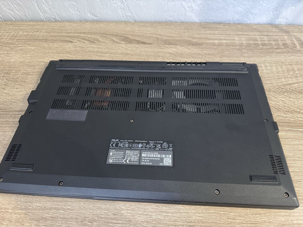 Ноутбук Asus ExpertBook/i3 / RAM 16 ГБ / SSD 512 ГБ/На Гарантії
